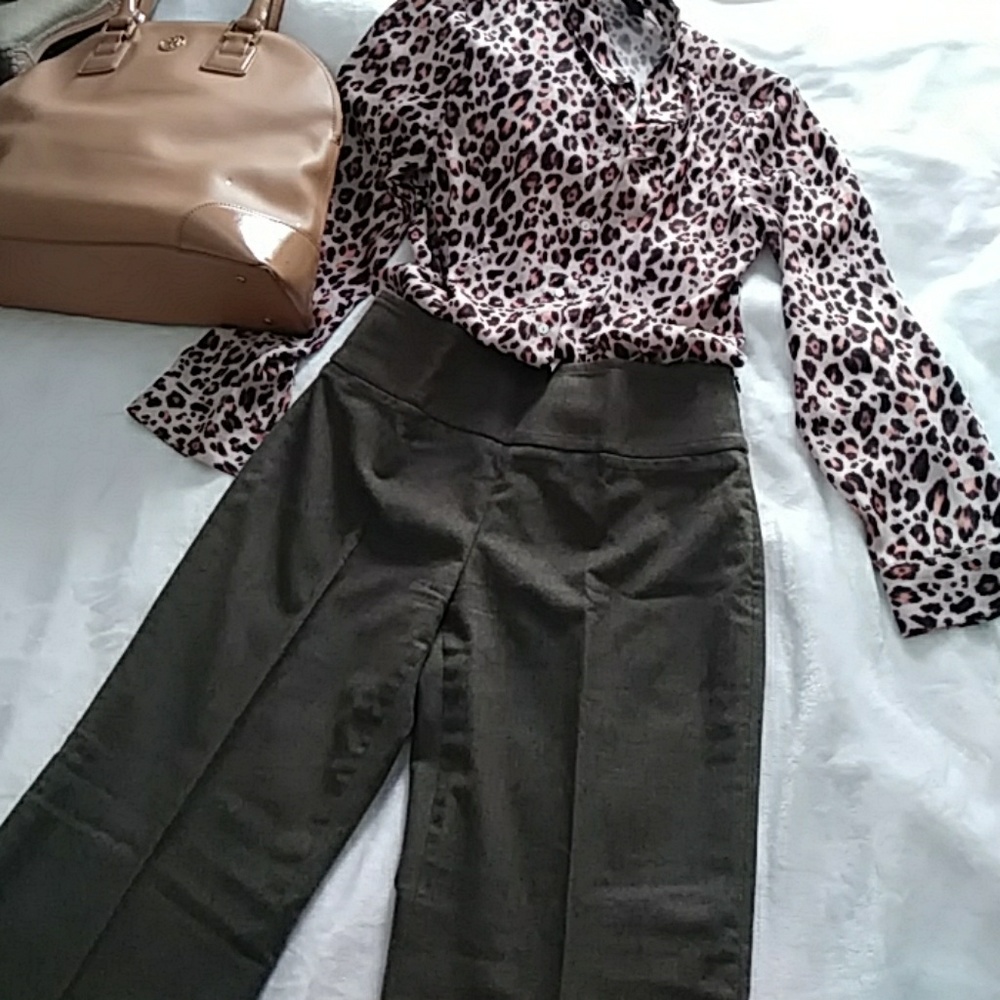 BURBERRY WIDE LEG TROUSER
